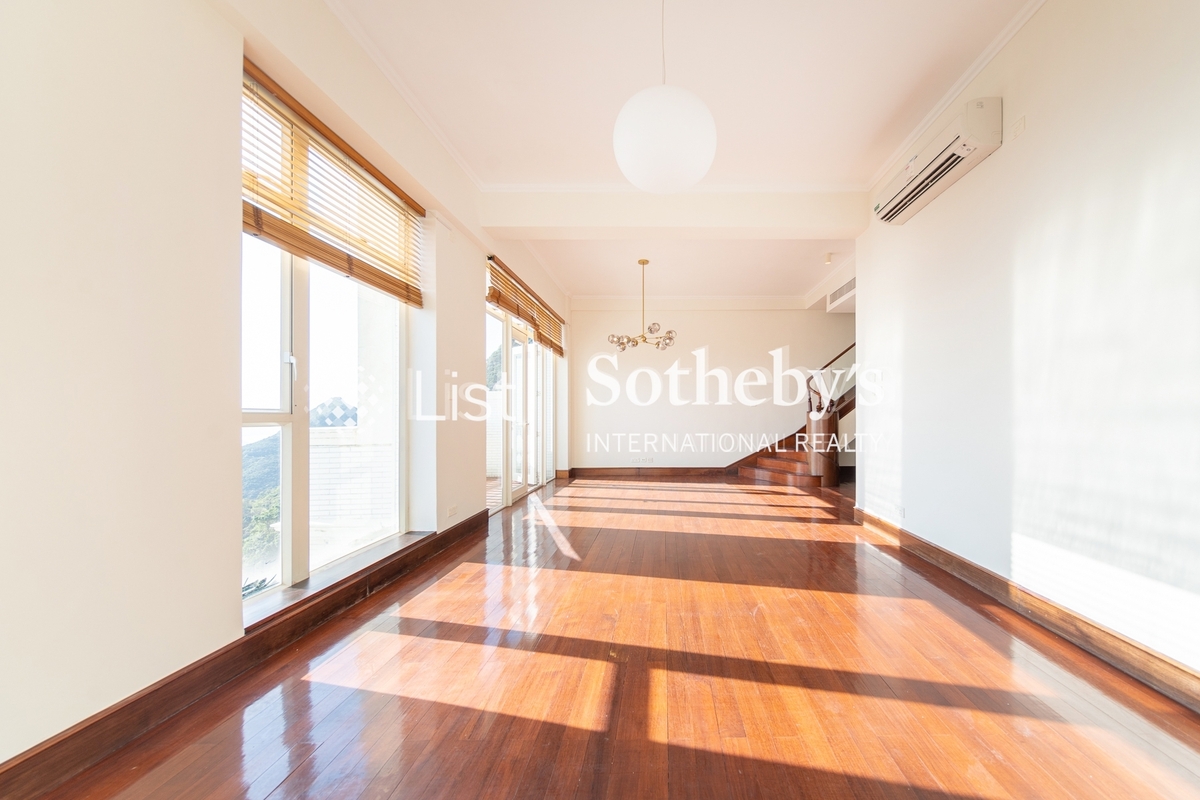 The Mount Austin The Mount Austin | Living and Dining Room