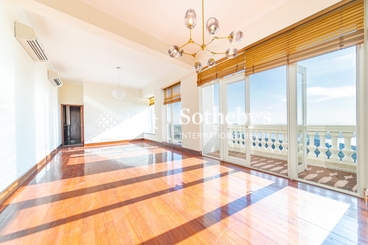 The Mount Austin The Mount Austin | 