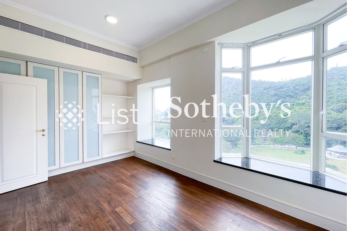 The Mount Austin The Mount Austin | Second En-suite Bedroom