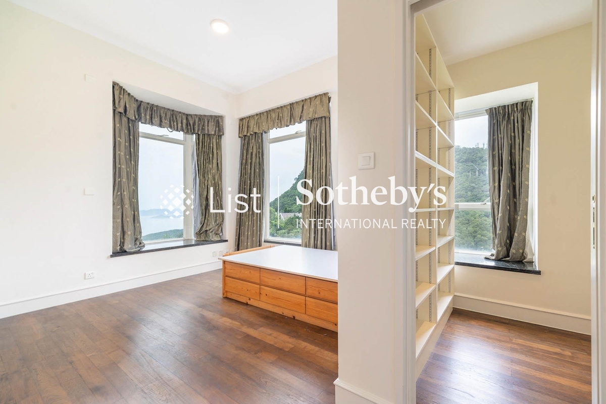 The Mount Austin The Mount Austin | Master Bedroom