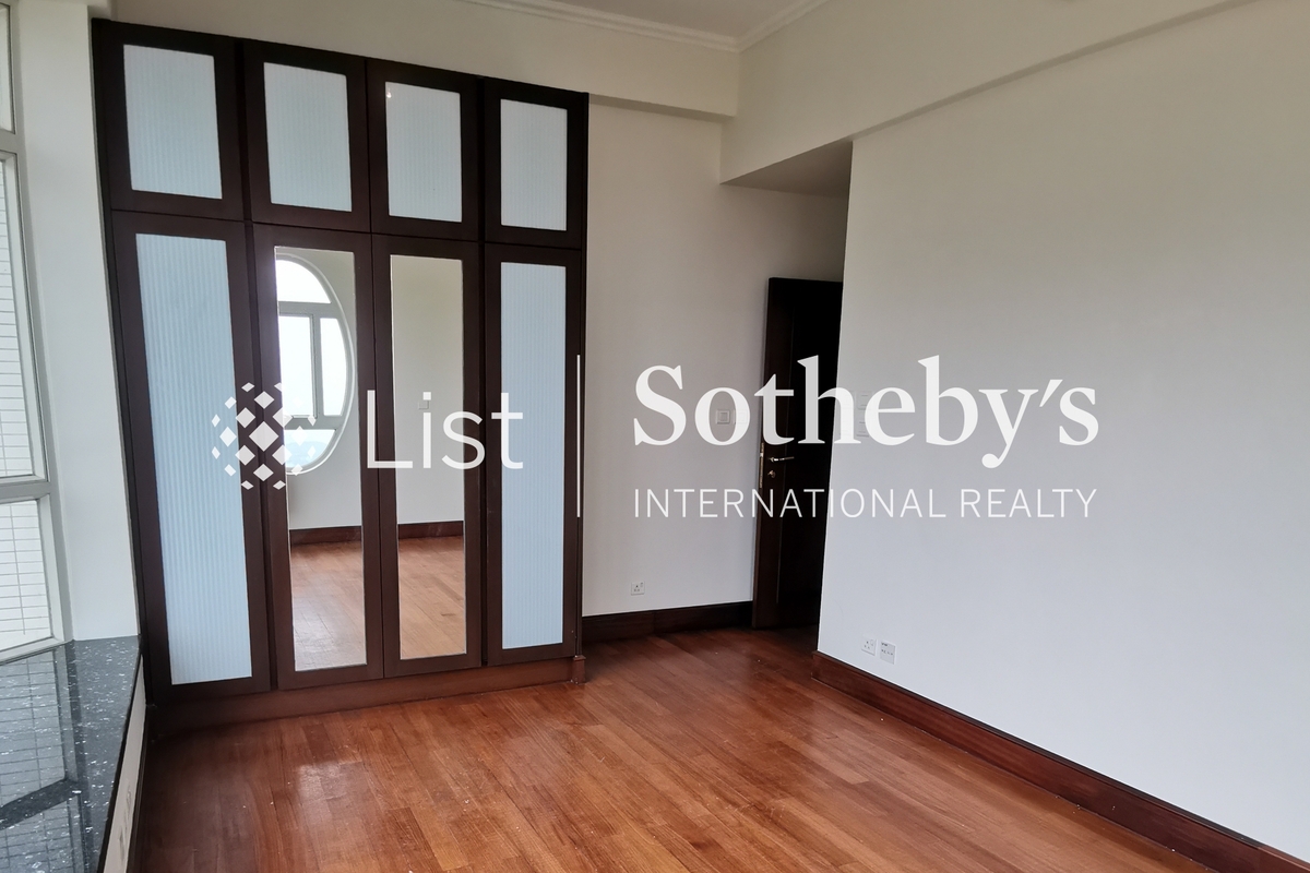 The Mount Austin The Mount Austin | Third Bedroom