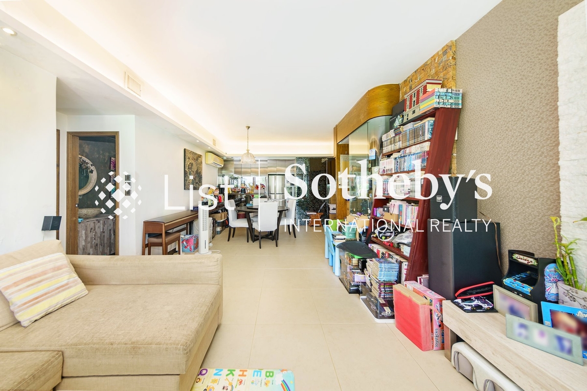 Splendour Villa 雅景閣 | Living and Dining Room