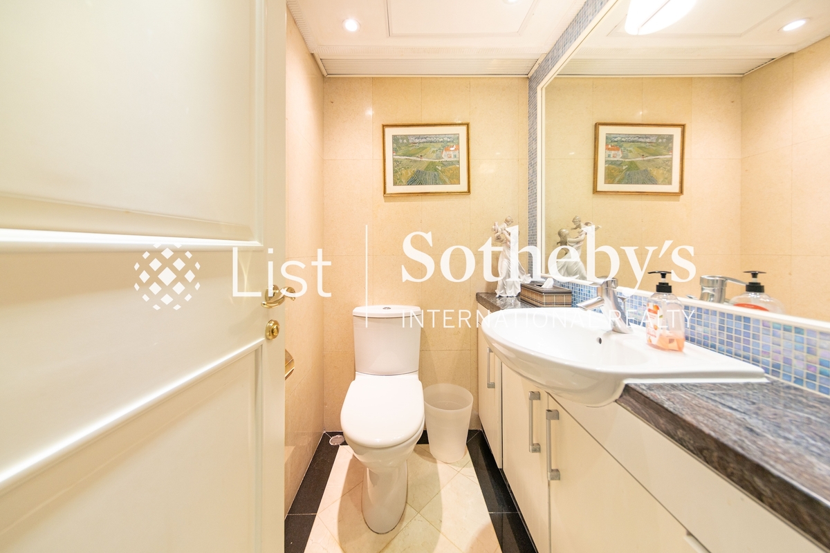 Bay Villas 南源 | Guest Powder Room