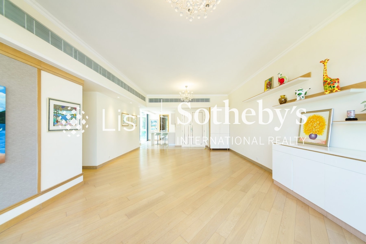 Larvotto 南灣 | Living and Dining Room