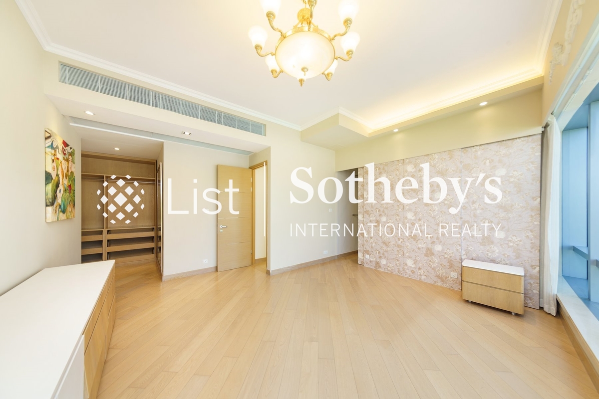 Larvotto 南灣 | Balcony off Master Bedroom