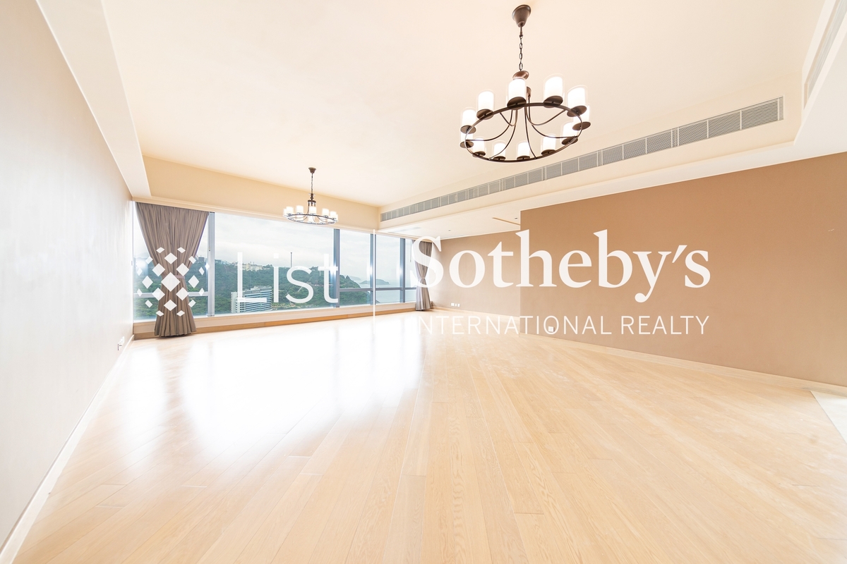 Larvotto 南灣 | Living and Dining Room