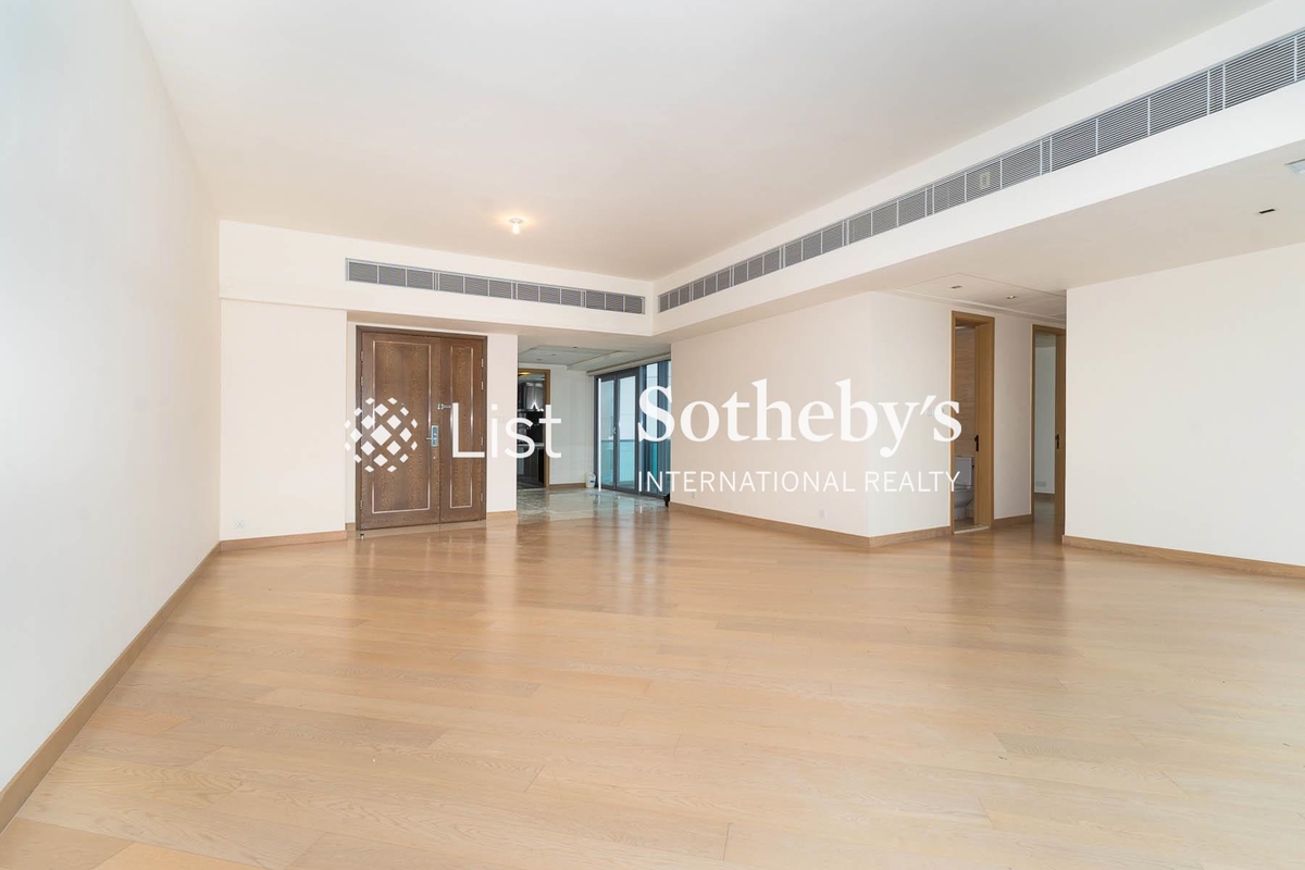 Larvotto 南灣 | Living and Dining Room