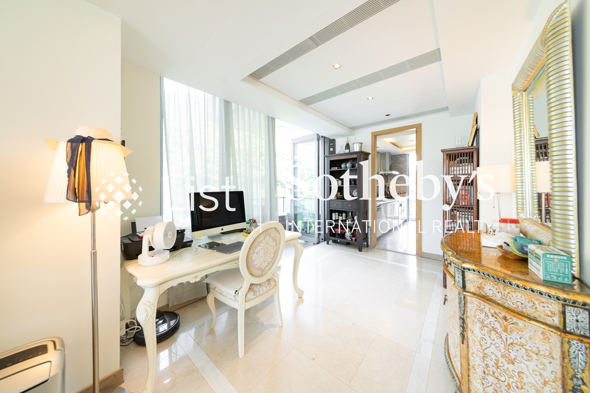 Larvotto 南灣 | Living and Dining Room