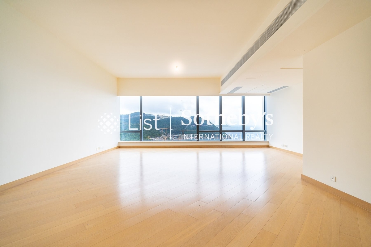 Larvotto 南灣 | Living and Dining Room