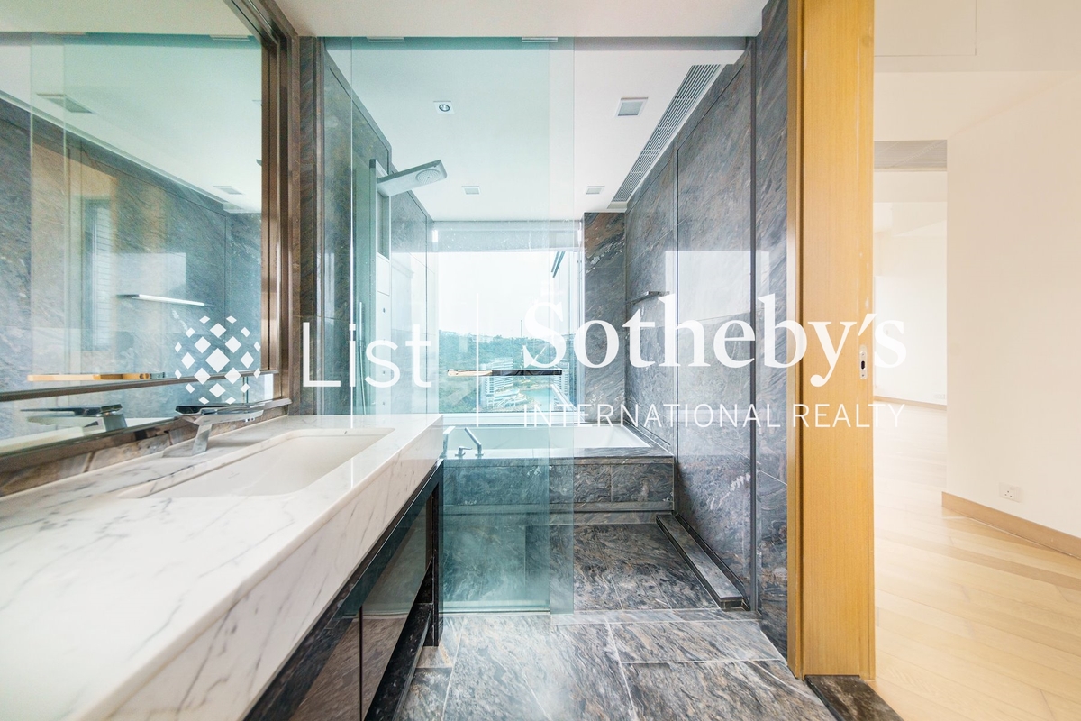 Larvotto 南灣 | Master Bathroom