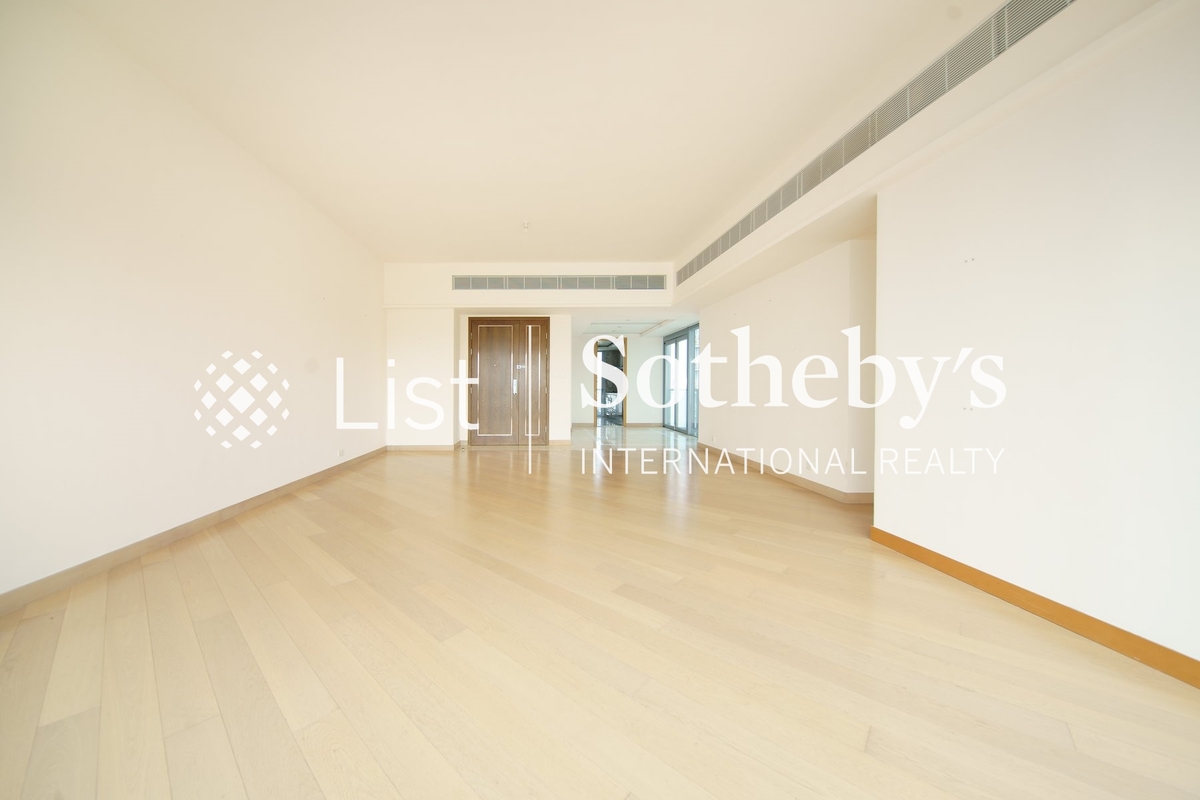 Larvotto 南灣 | Living and Dining Room