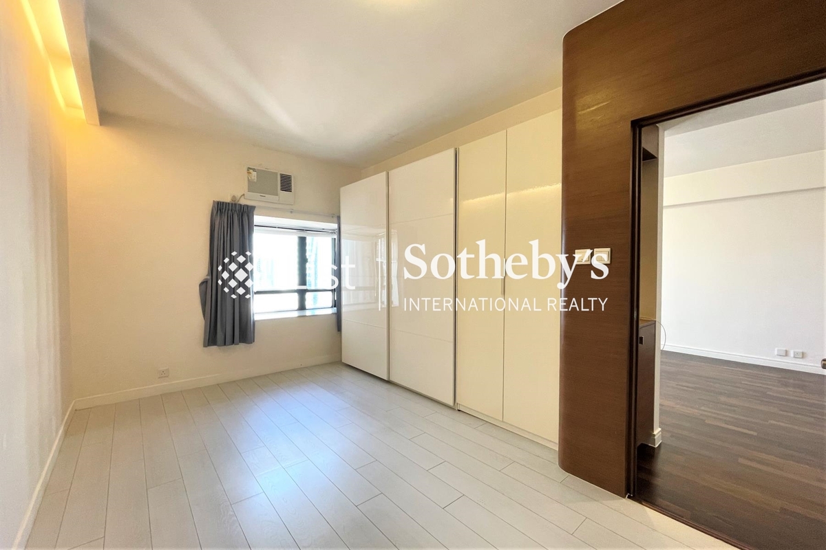 Scenic Heights 富景花園 | Master Bedroom