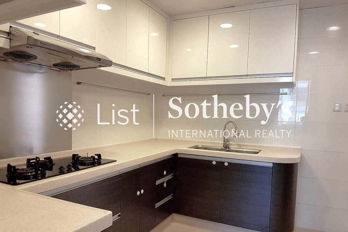 Scenic Heights 富景花園 | Kitchen