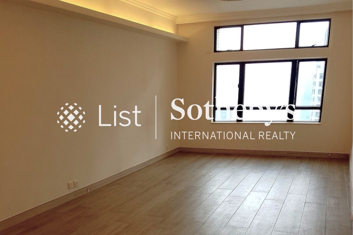 Scenic Heights 富景花園 | Living Room