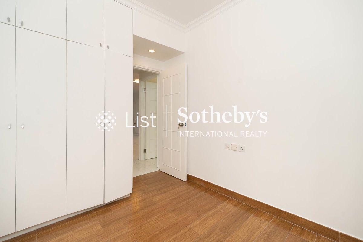 Scenic Heights 富景花園 | Third Bedroom