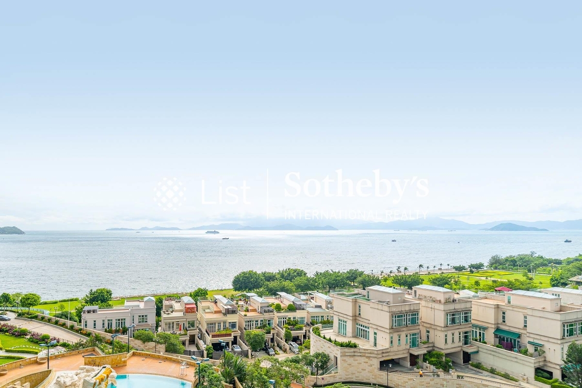 Residence Bel-Air Phase 1 貝沙灣第1期 | View from Living and Dining Room