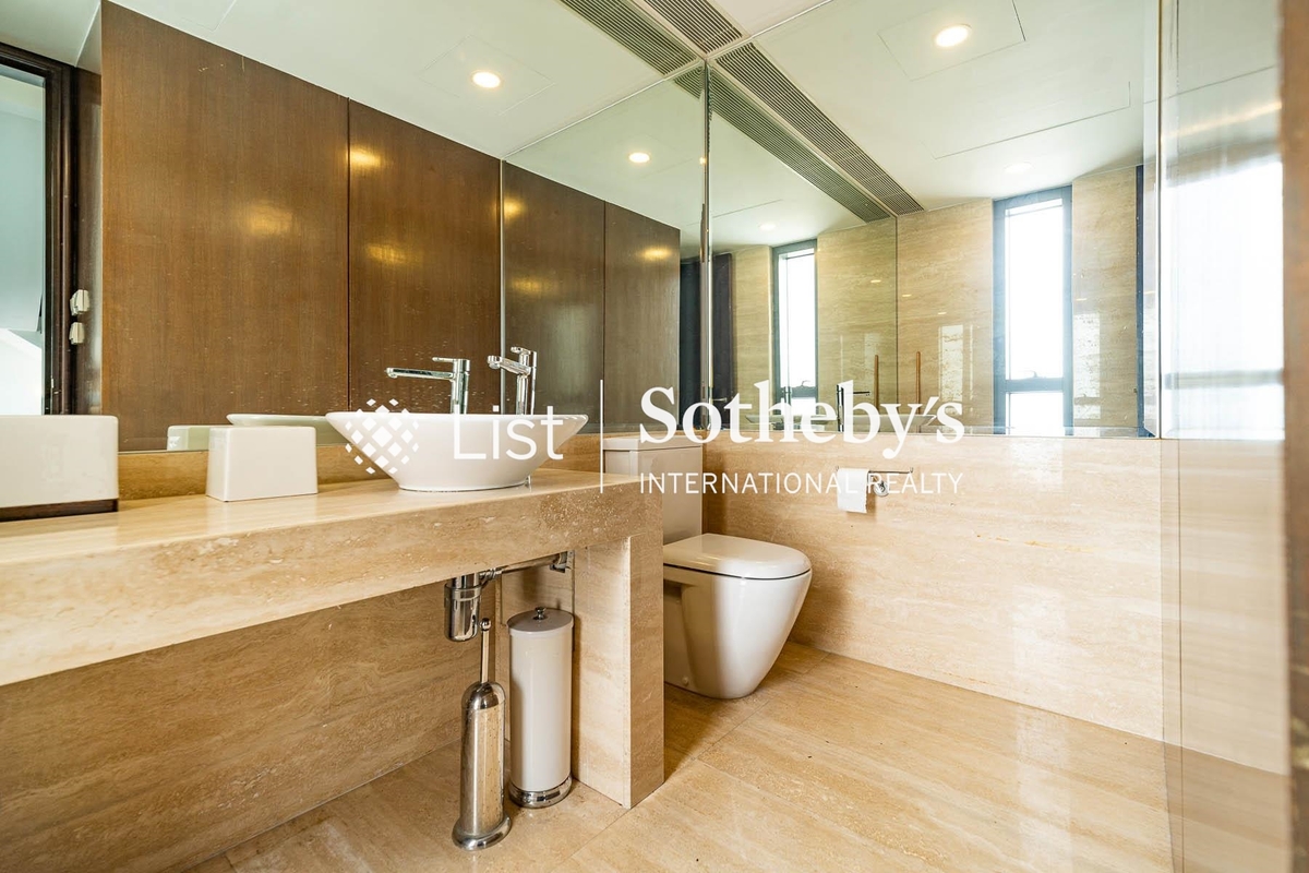 The Nautilus 南灣道16A號 | Guest Powder Room