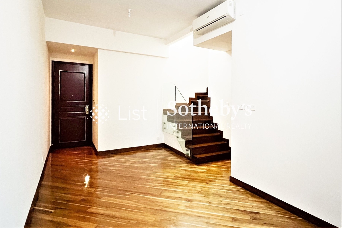 The Avenue 囍匯 | Living and Dining Room