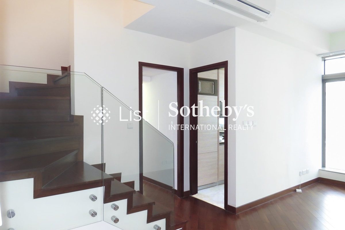 The Avenue 囍匯 | Living and Dining Room and Internal Staircase