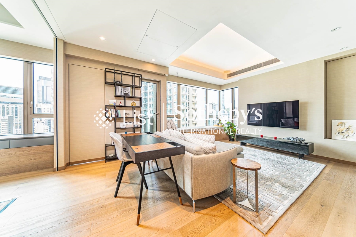 The Avenue 囍匯 | Living and Dining Room