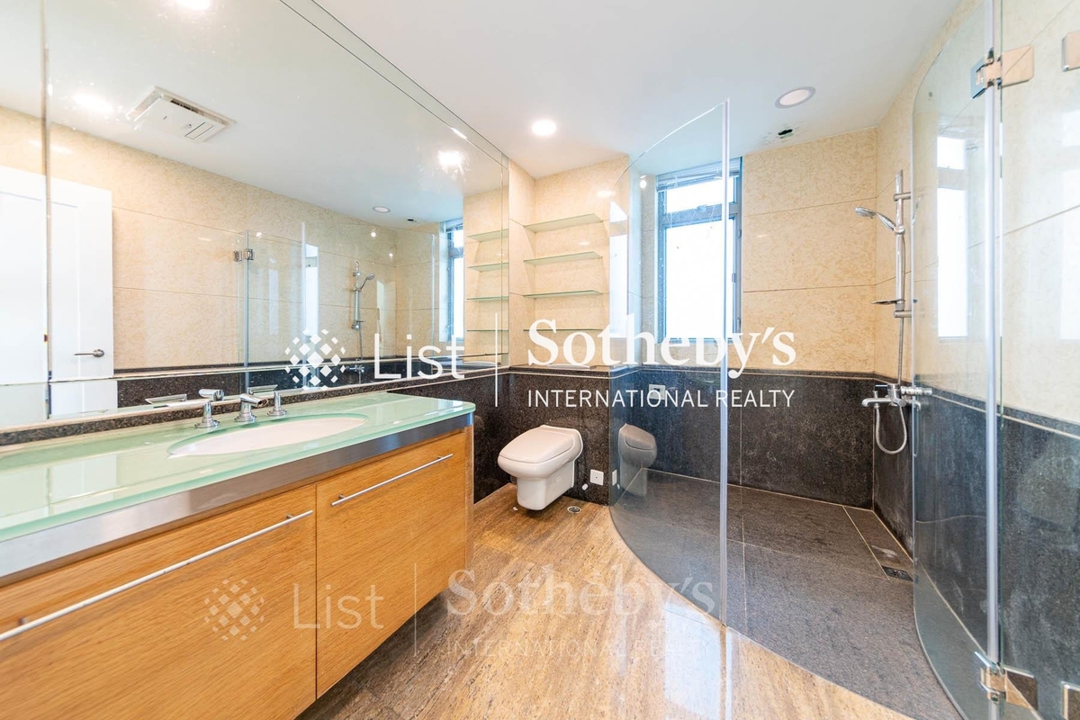 1-3 Homestead Road 堪仕達道1-3號 | Master Bathroom