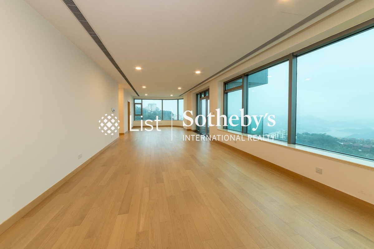 1-3 Homestead Road 堪仕達道1-3號 | Living and Dining Room