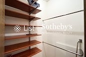 Park Haven 曦巒 | Built-in Wardrobe in Master Bedroom 