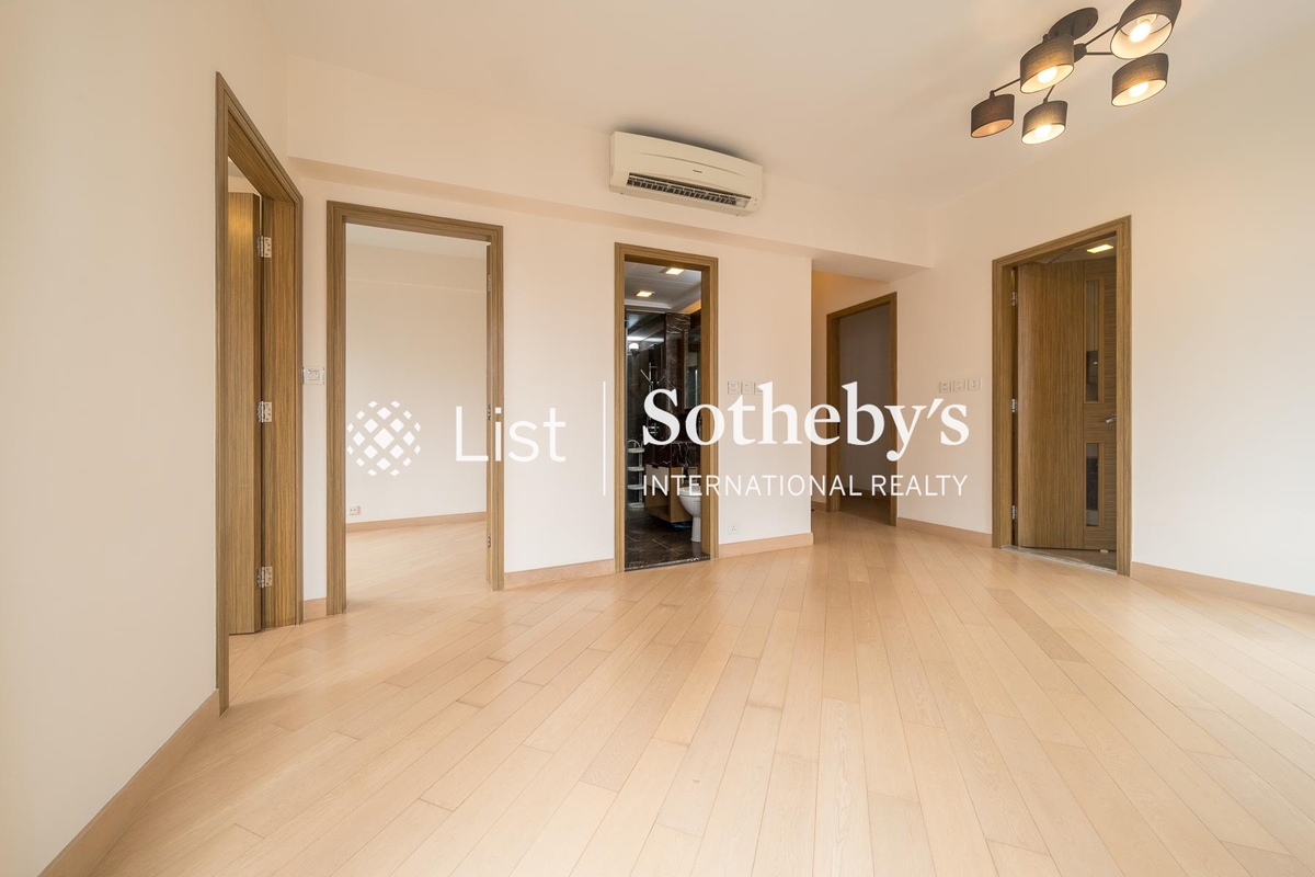 Park Haven 曦巒 | Living and Dining Room