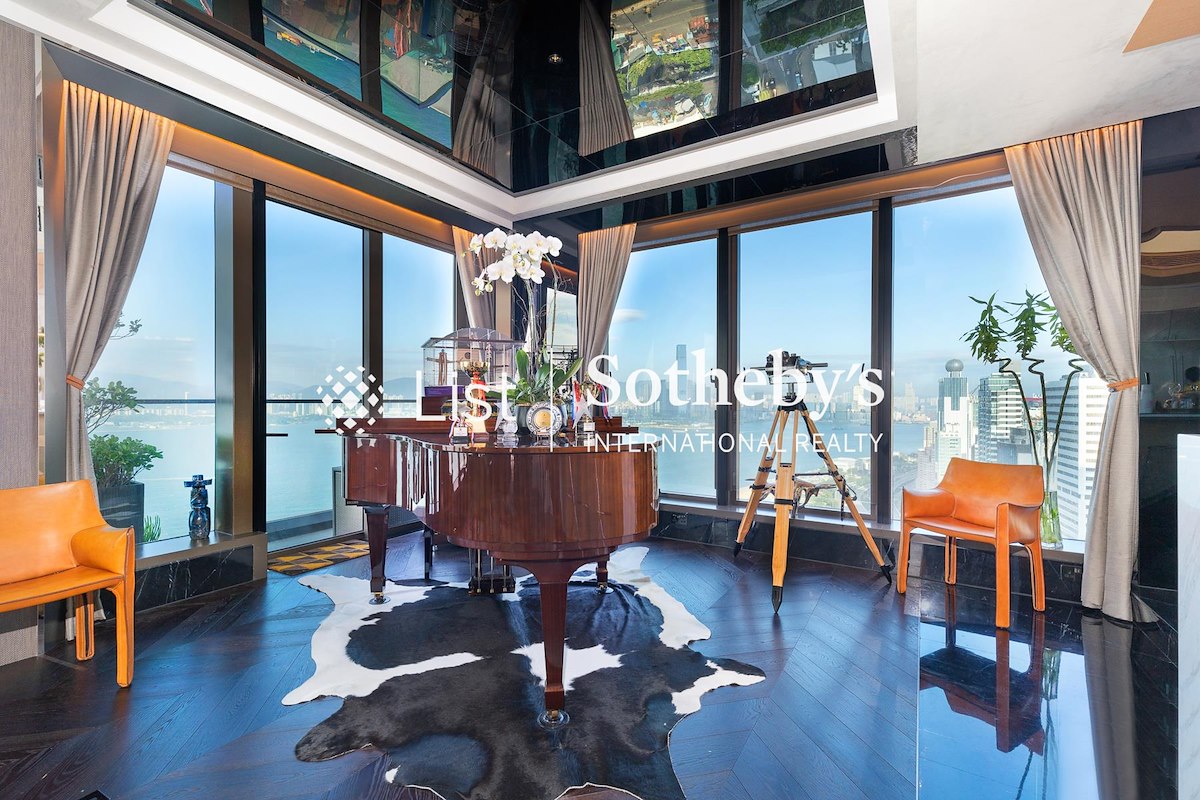 Harbour One 維壹 | Living and Dining Room