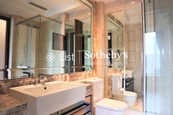 The Avenue 囍匯 | Master Bathroom