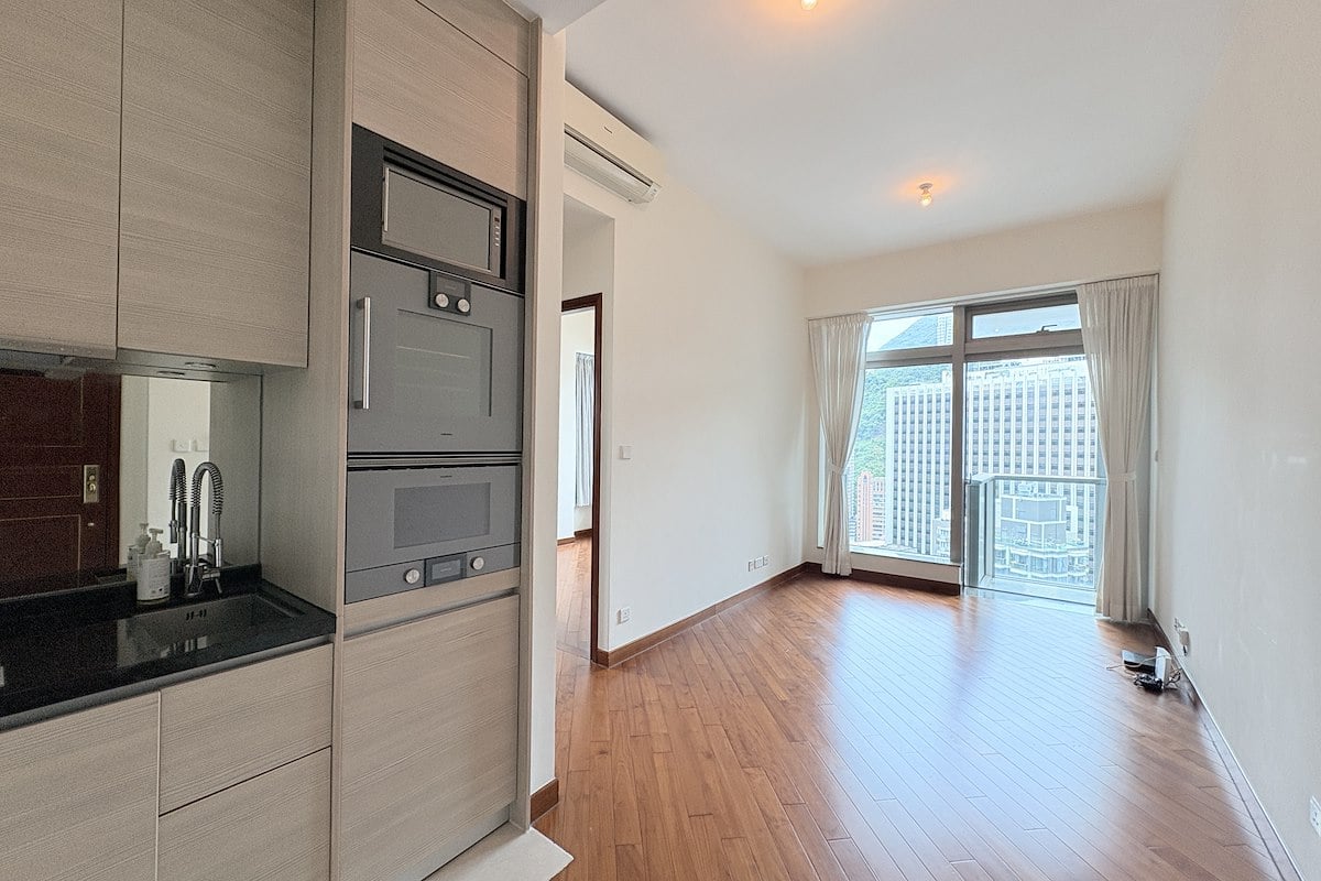 The Avenue 囍匯 | Living and Dining Room
