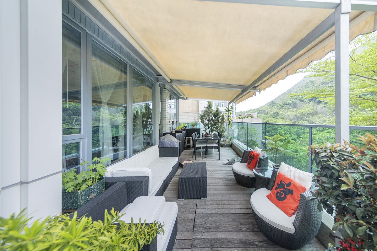 Larvotto 南湾 | Private Terrace off Living Room