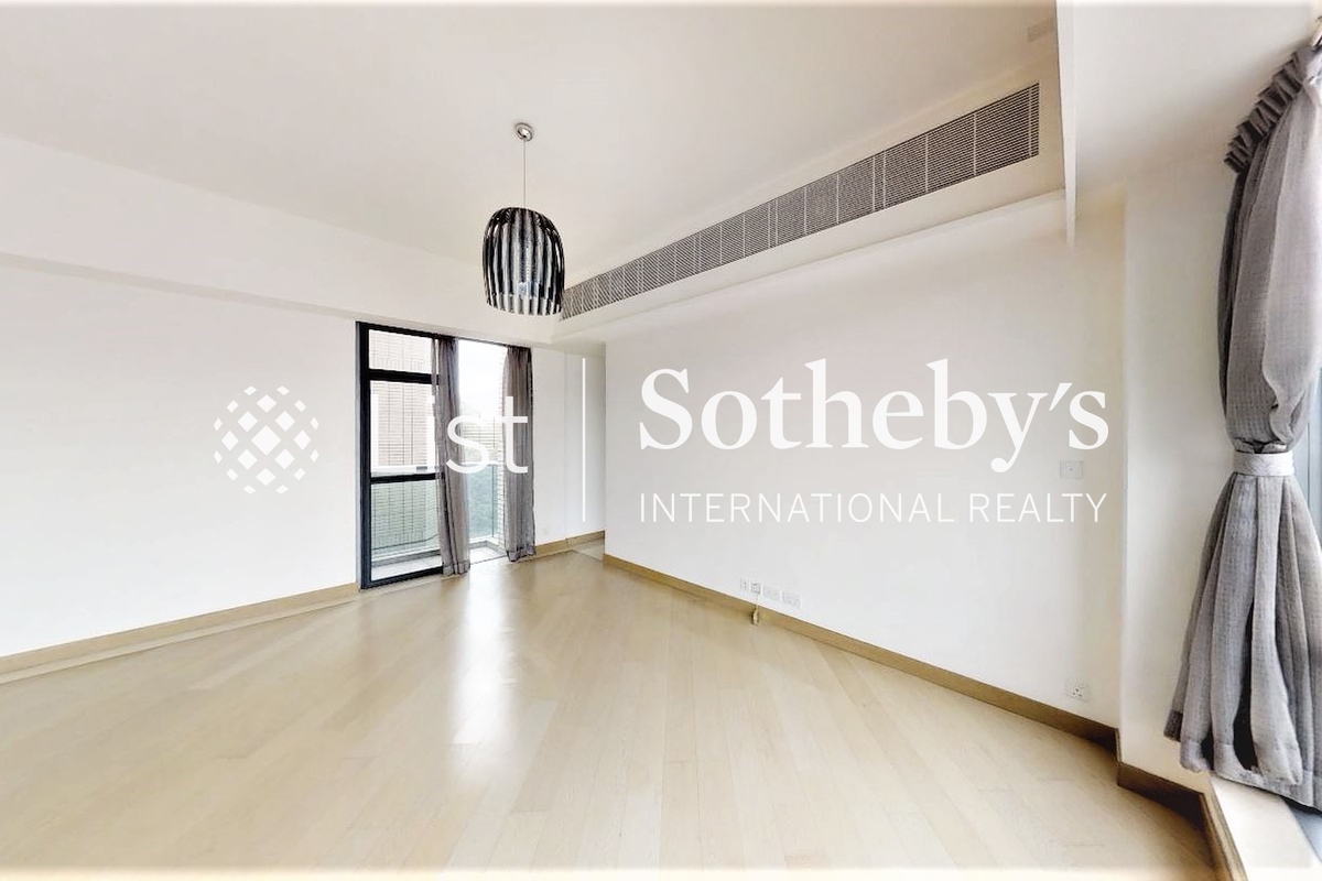 Larvotto 南灣 | Living and Dining Room