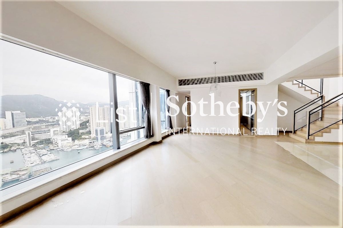 Larvotto 南灣 | Living and Dining Room