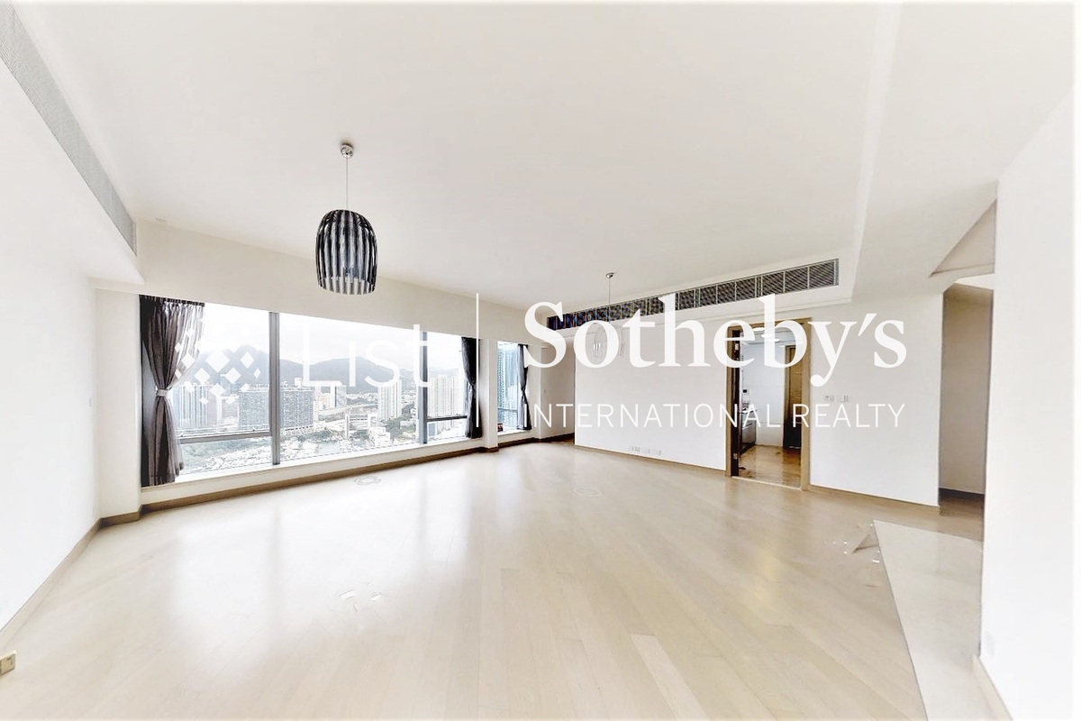 Larvotto 南灣 | Living and Dining Room