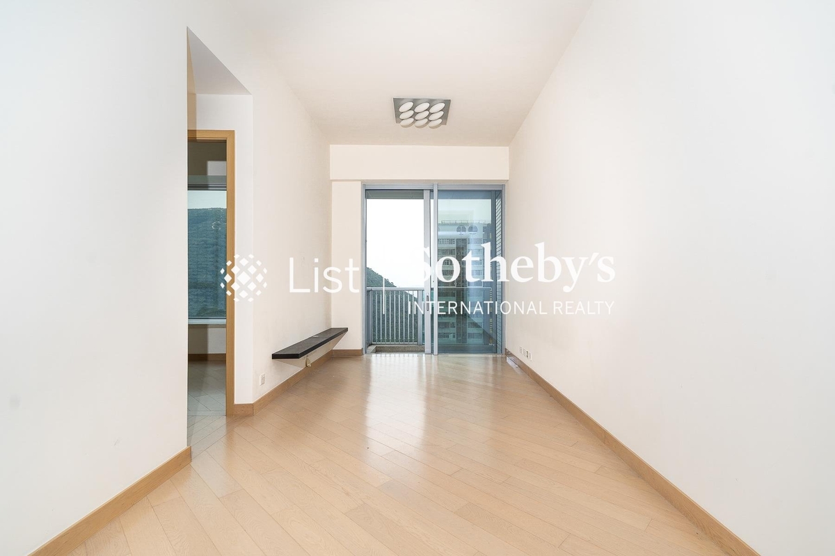 Larvotto 南灣 | Living and Dining Room