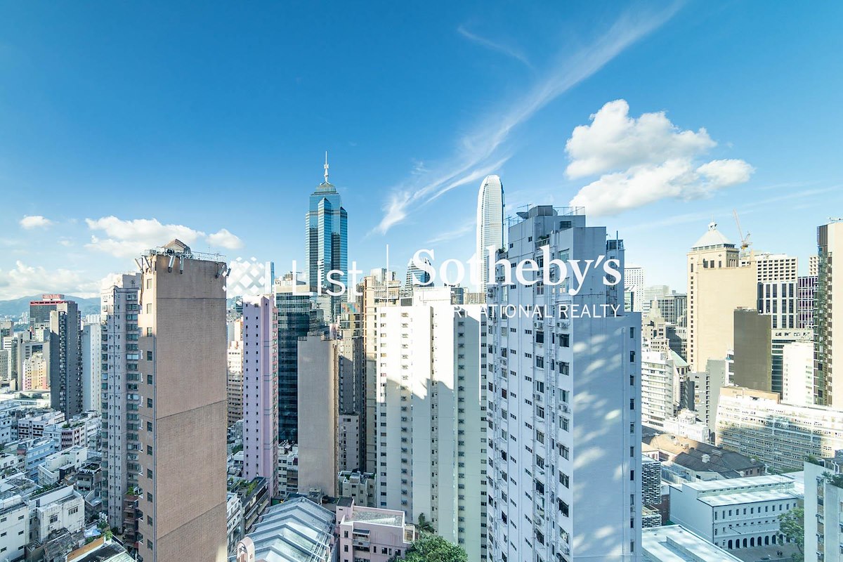 Gramercy 瑧環 | View from Living and Dining Room