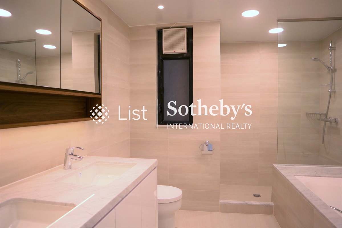 No. 9-10 Headland Road 赫蘭道9-10號 | Master Bathroom