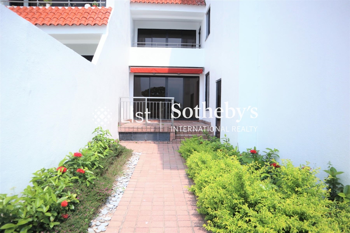 No. 9-10 Headland Road 赫蘭道9-10號 | Private Garden off Family Room