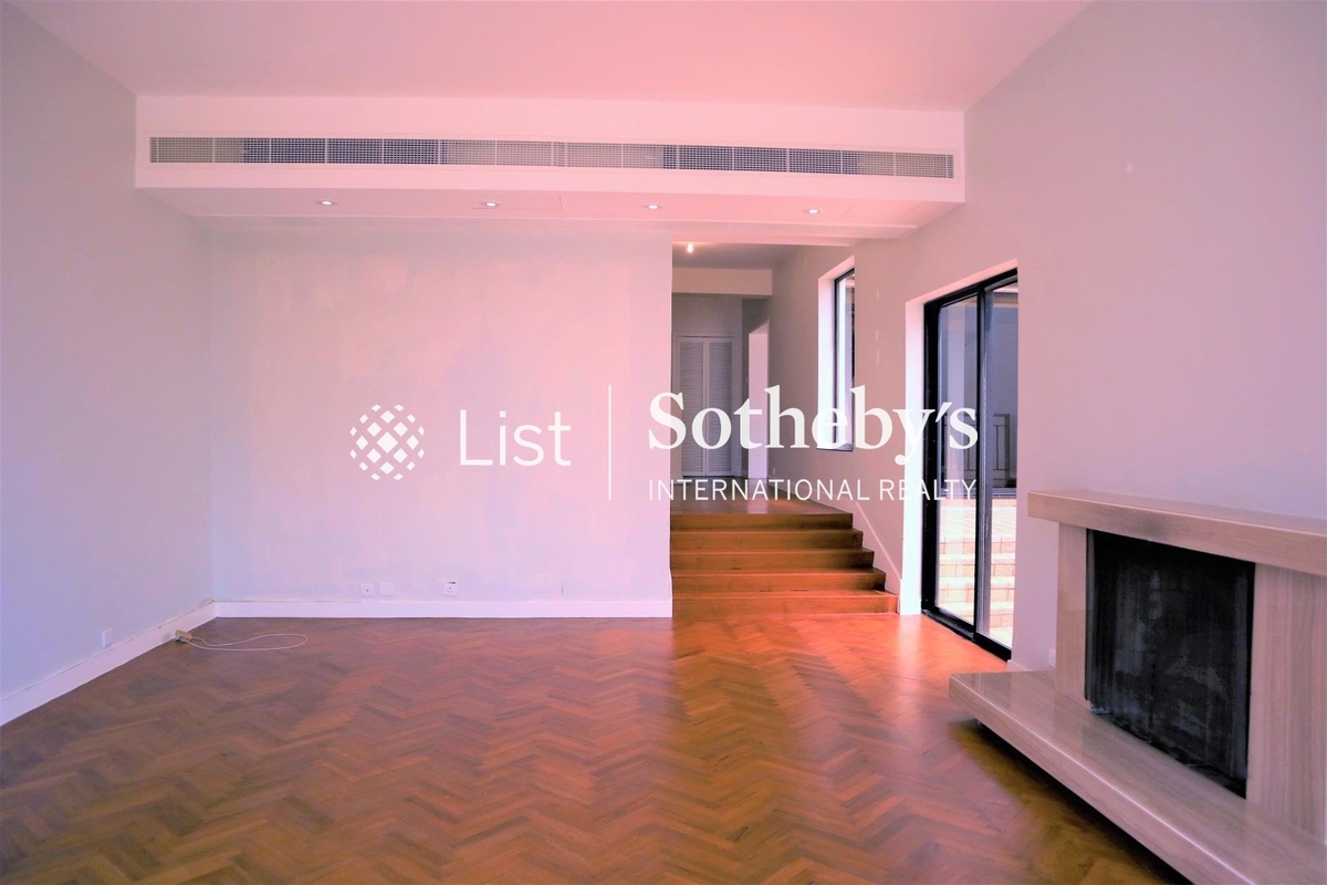 No. 9-10 Headland Road 赫蘭道9-10號 | Living and Dining Room