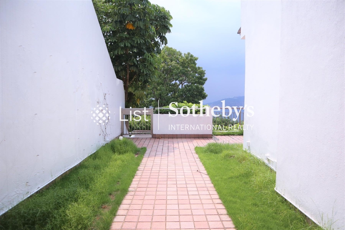 No. 9-10 Headland Road 赫蘭道9-10號 | Private Garden off Family Room