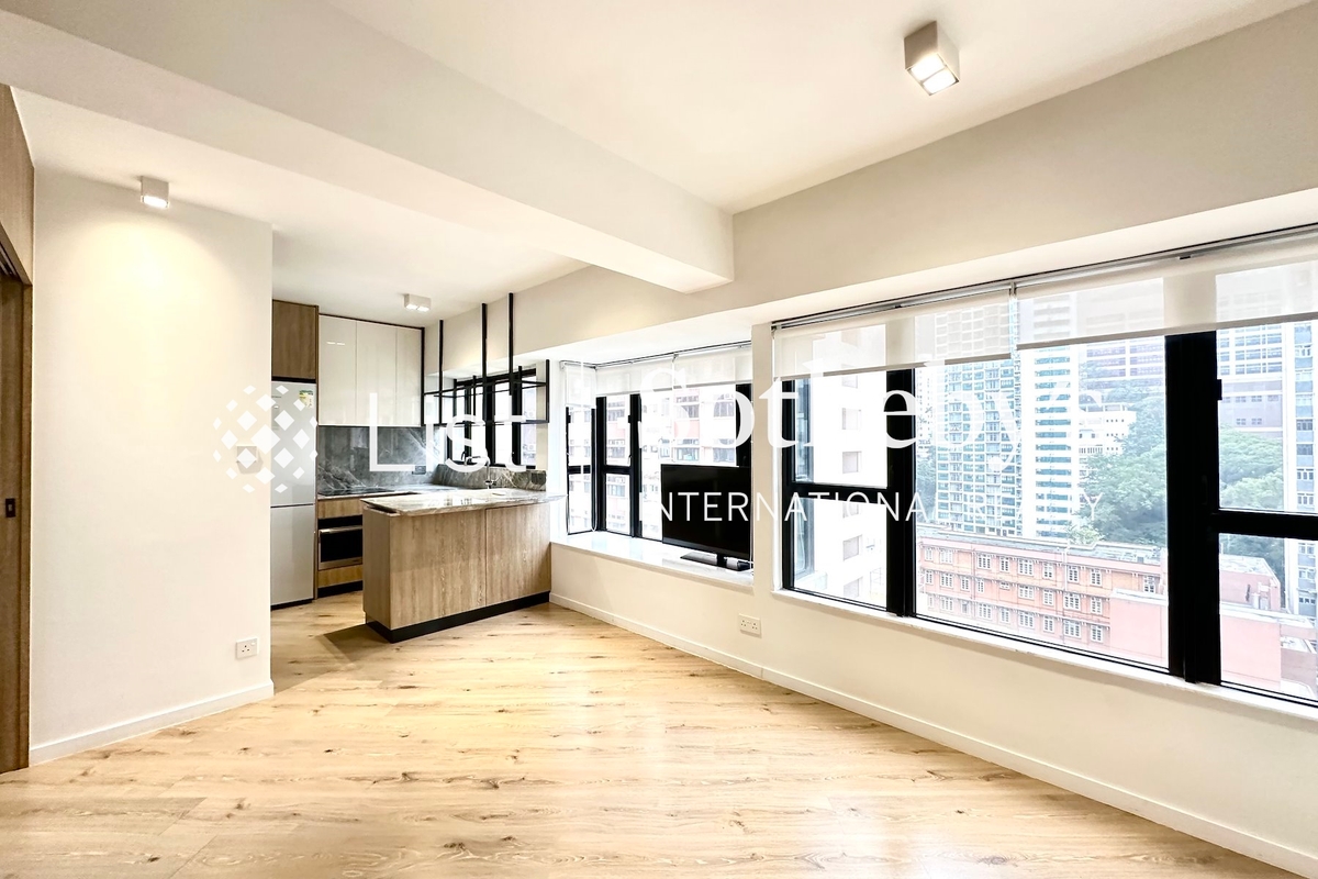 One Eleven One Eleven | Living and Dining Room