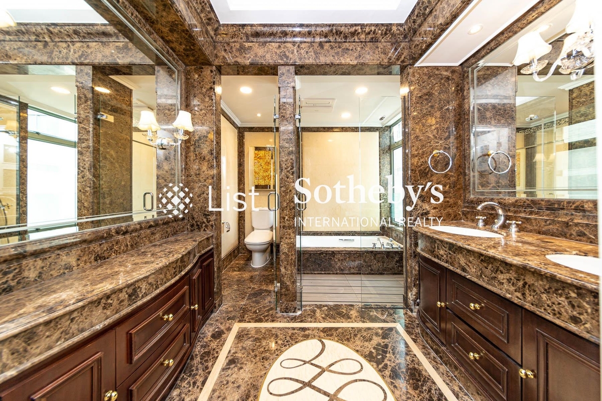 Bowen's Lookout Bowen's Lookout | Master Bathroom