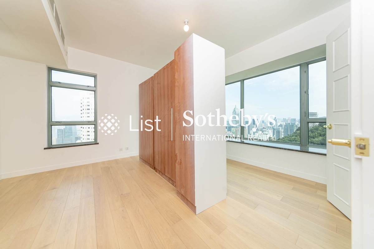 Bowen's Lookout Bowen's Lookout | Master Bedroom