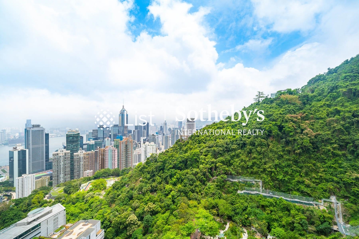 Bowen's Lookout Bowen's Lookout | View from Living and Dining Room