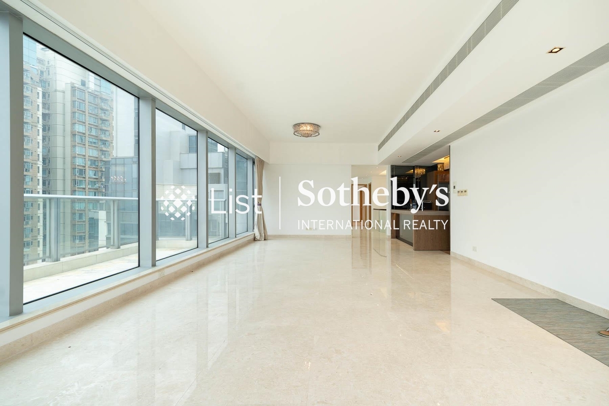 Imperial Cullinan 瓏璽 | Living and Dining Room