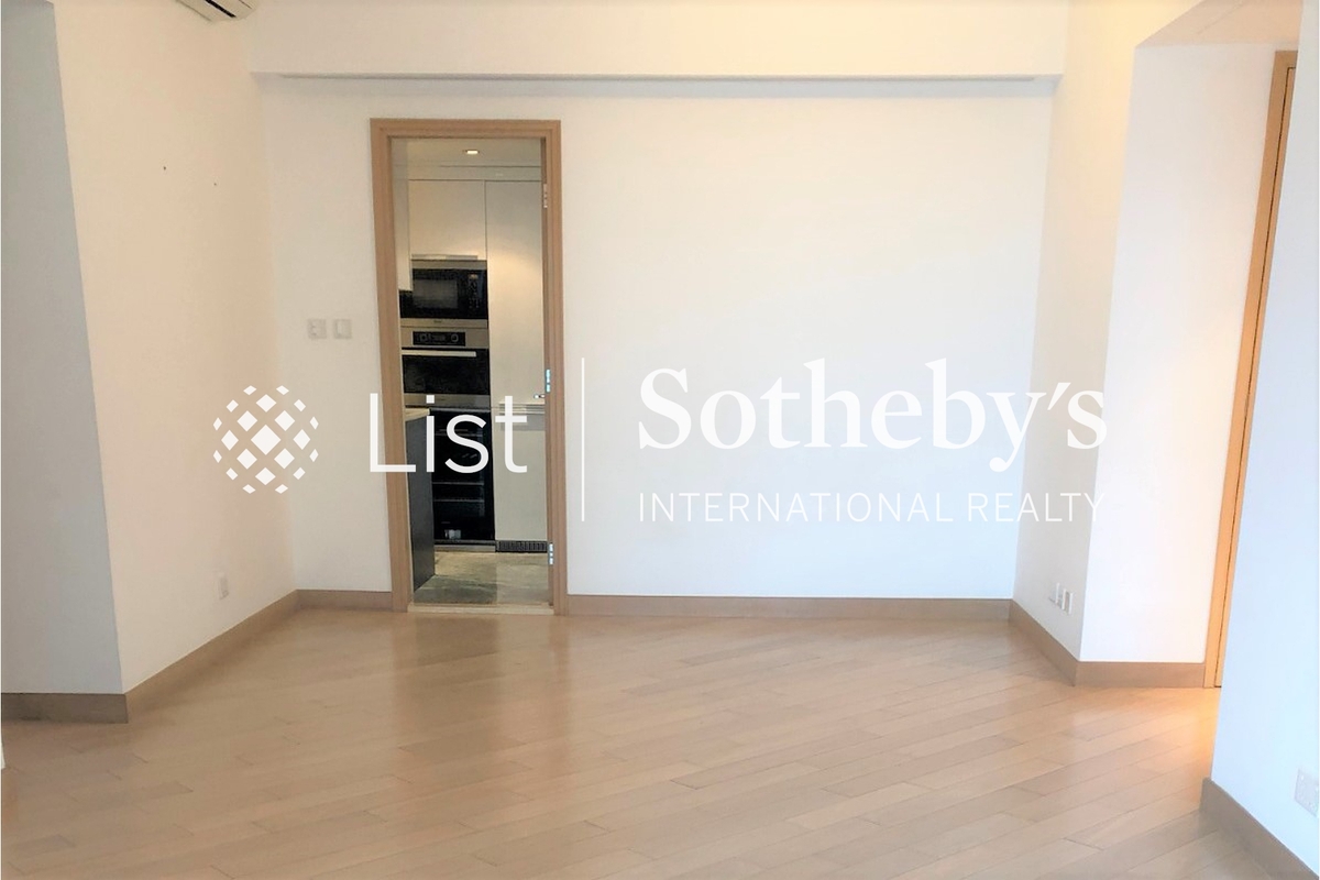 Imperial Cullinan 瓏璽 | Living and Dining Room