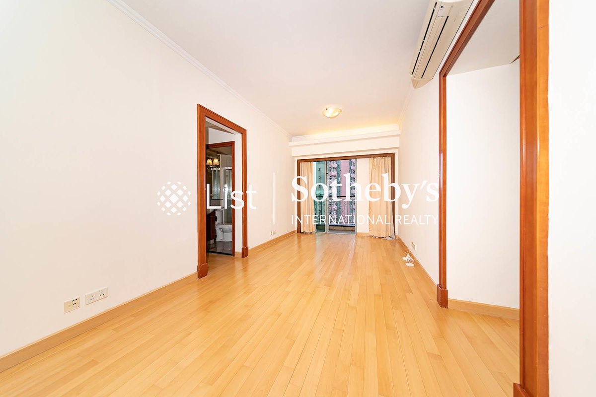 2 Park Road 柏道2号 | Living and Dining Room