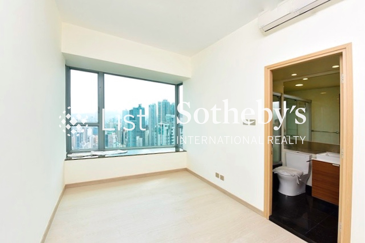 2 Park Road 柏道2號 | Living and Dining Room