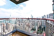2 Park Road 柏道2号 | Balcony off Living and Dining Room